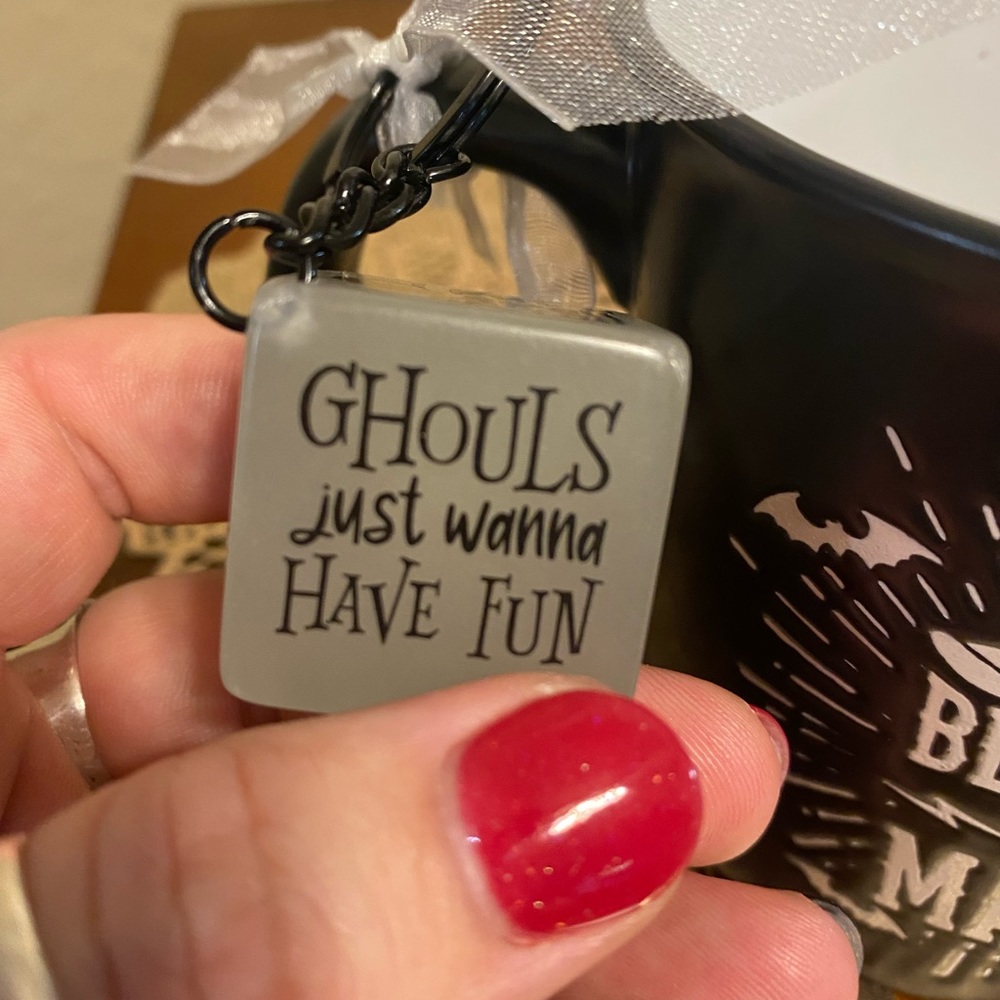 NWOT Believe in Magic Coffee Mug - Picture 8 of 10